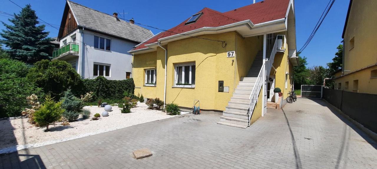 Hi-Bp Garden City Batsanyi Apartment 3 Rooms, Apartment Upstairs Near The City Train With Free Parking Budapest Ngoại thất bức ảnh