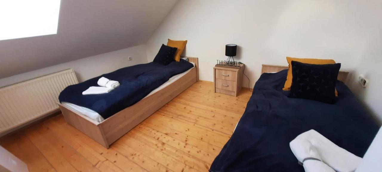 Hi-Bp Garden City Batsanyi Apartment 3 Rooms, Apartment Upstairs Near The City Train With Free Parking Budapest Ngoại thất bức ảnh