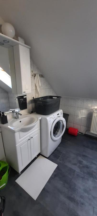 Hi-Bp Garden City Batsanyi Apartment 3 Rooms, Apartment Upstairs Near The City Train With Free Parking Budapest Ngoại thất bức ảnh