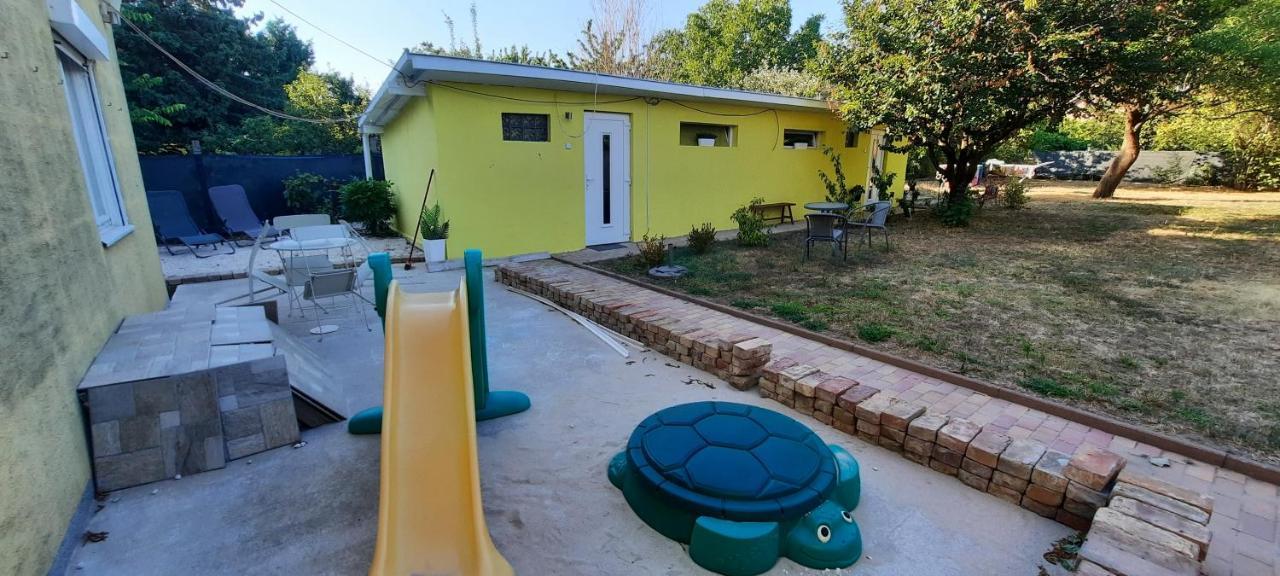 Hi-Bp Garden City Batsanyi Apartment 3 Rooms, Apartment Upstairs Near The City Train With Free Parking Budapest Ngoại thất bức ảnh