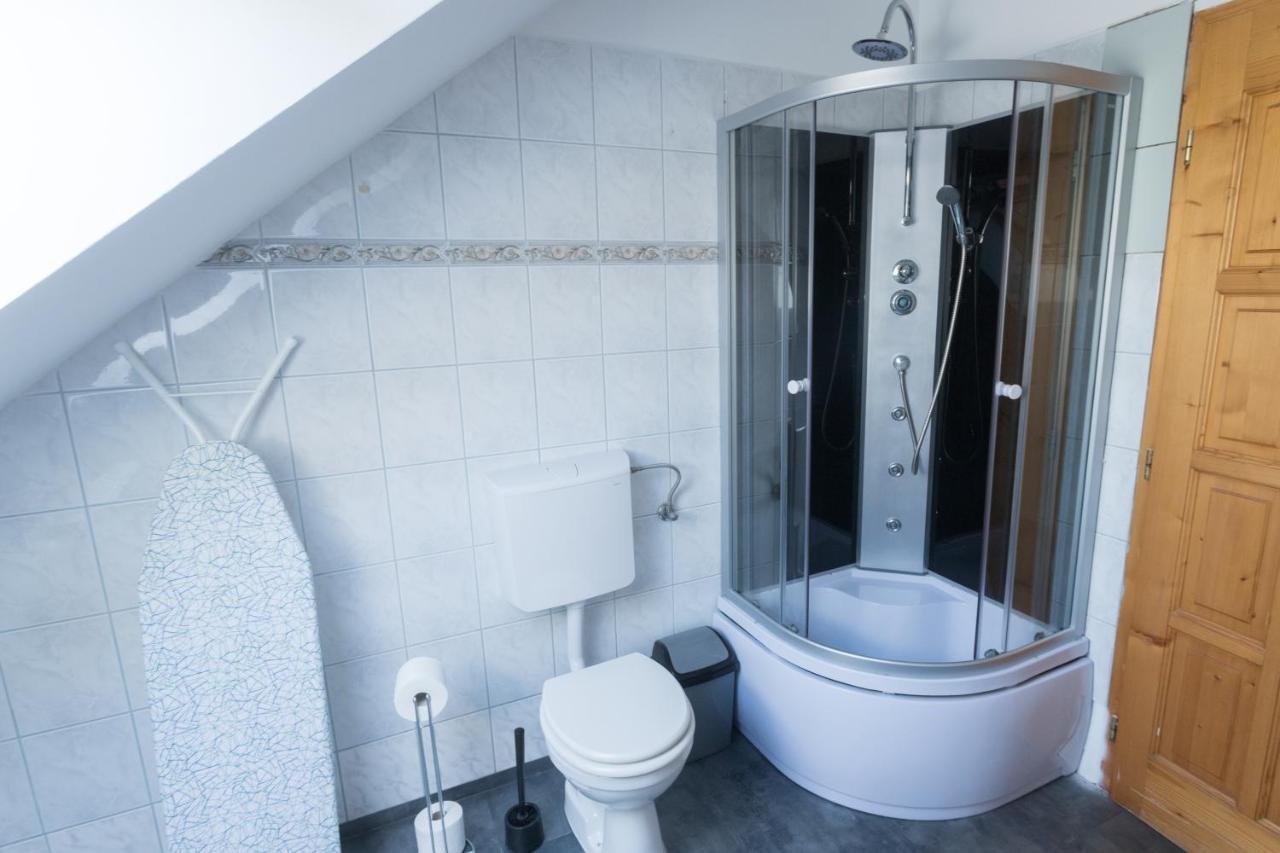 Hi-Bp Garden City Batsanyi Apartment 3 Rooms, Apartment Upstairs Near The City Train With Free Parking Budapest Ngoại thất bức ảnh