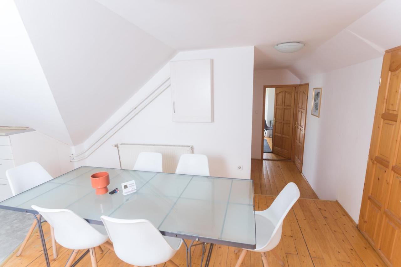Hi-Bp Garden City Batsanyi Apartment 3 Rooms, Apartment Upstairs Near The City Train With Free Parking Budapest Ngoại thất bức ảnh