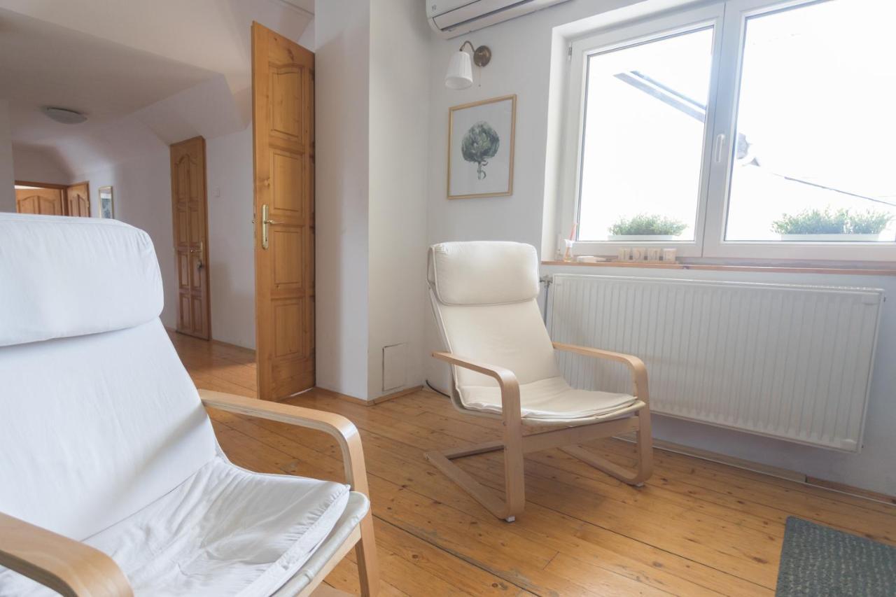 Hi-Bp Garden City Batsanyi Apartment 3 Rooms, Apartment Upstairs Near The City Train With Free Parking Budapest Ngoại thất bức ảnh